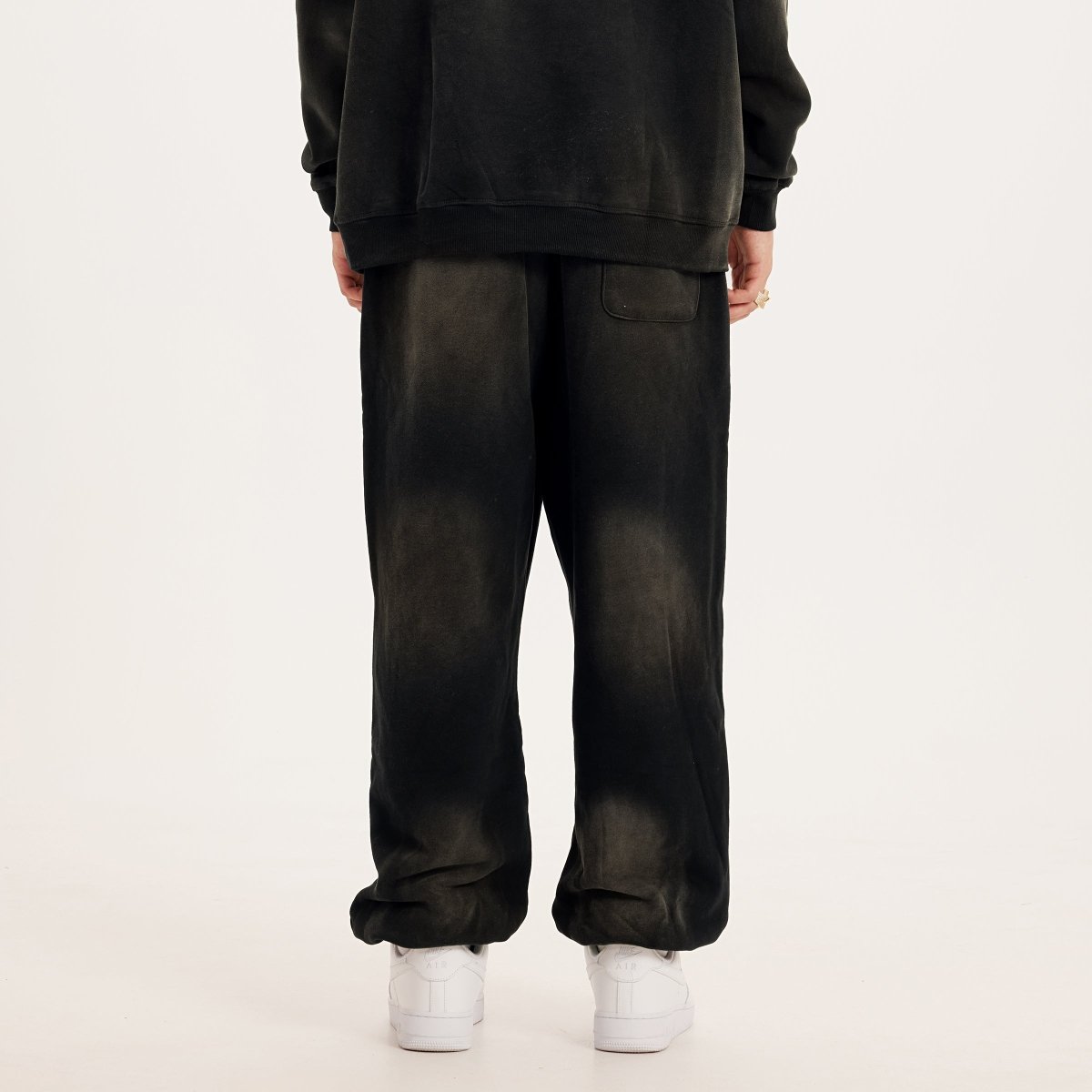 FLAME - Smoky Black Sweatpants